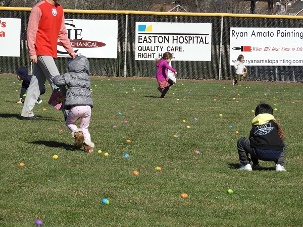 Easton High School 2018 Easter Egg Hunt